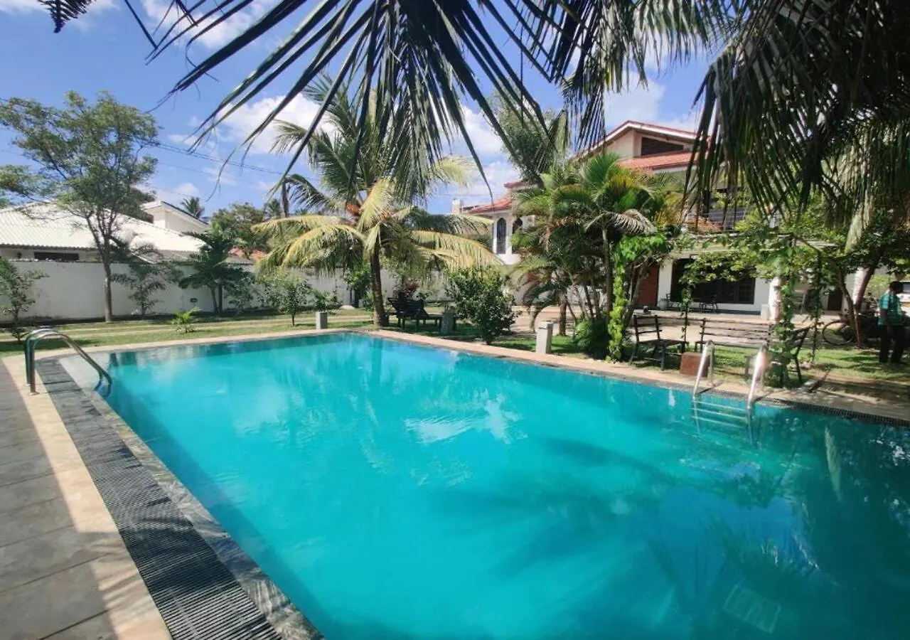 Guest house Green Village Negombo