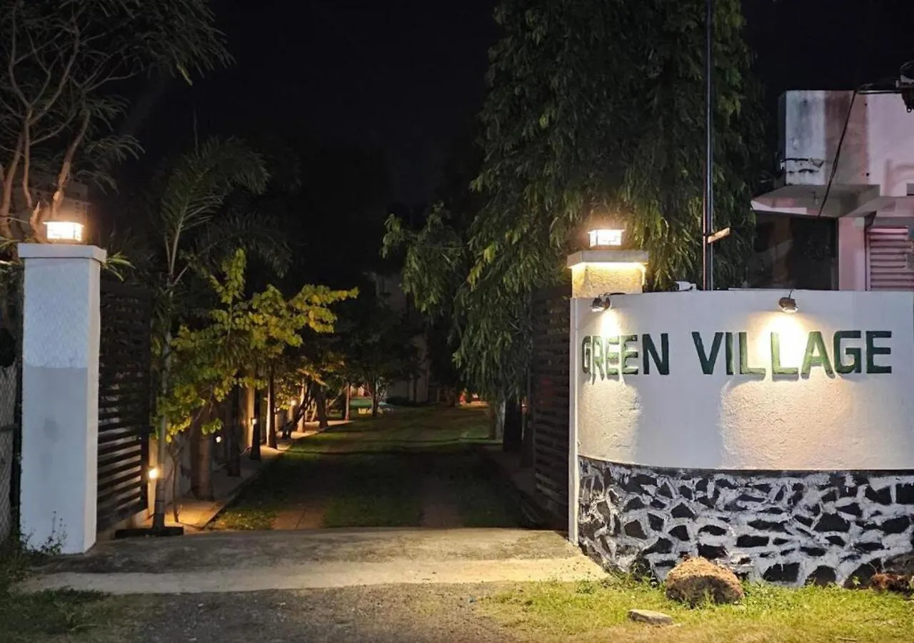 Guest house Green Village Negombo